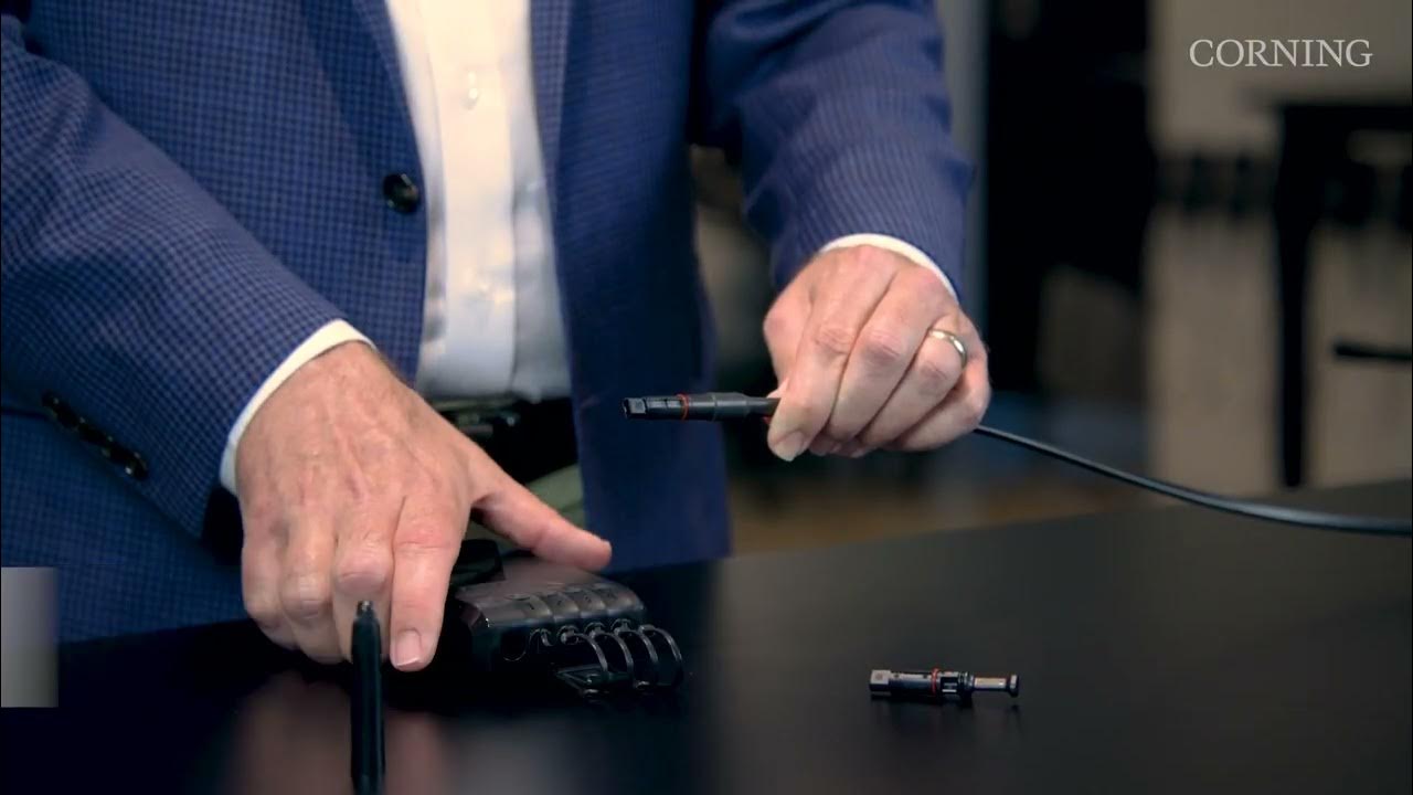 Mating/Unmating Multifiber Pushlok™ Tether on FlexNAP™ Cable and Evolv