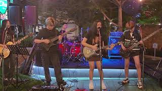 Amazing PettyRock & AV7 (Illleader) performs live 2007 The Pretender - Foo Fighters in Pattaya