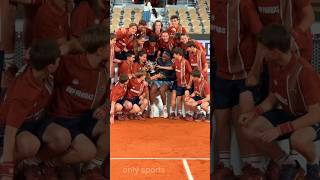Coco Gauff Celebrates Roland Garros Victory with Ball Kids | Heartwarming Moment After Trophy Win
