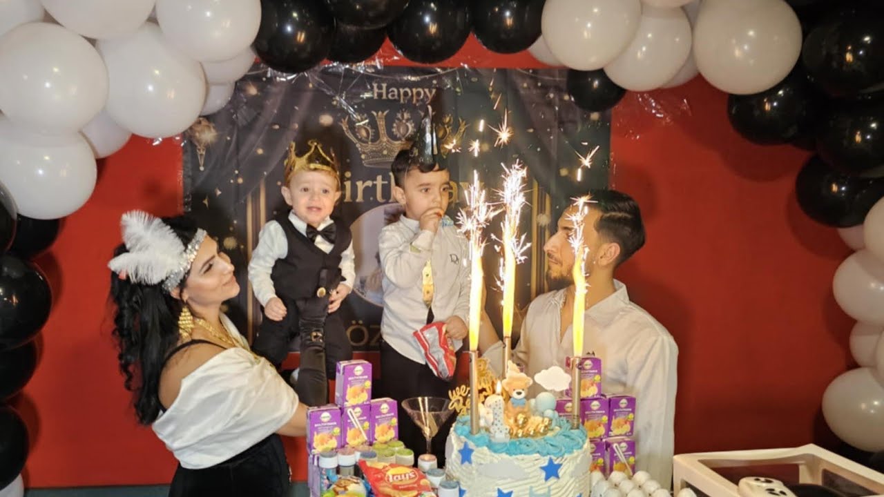 ÖZĞÜR PAŞANIN1 YAŞ GUNU ALMANIA