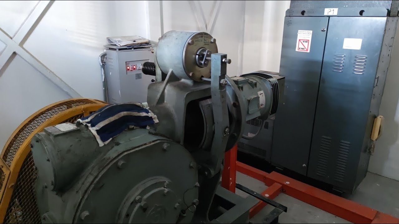 1998 Hitachi Lift Motor Room.
