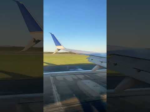Video: Bizarre United Airlines terminālis Vašingtonas Dulles lidostā