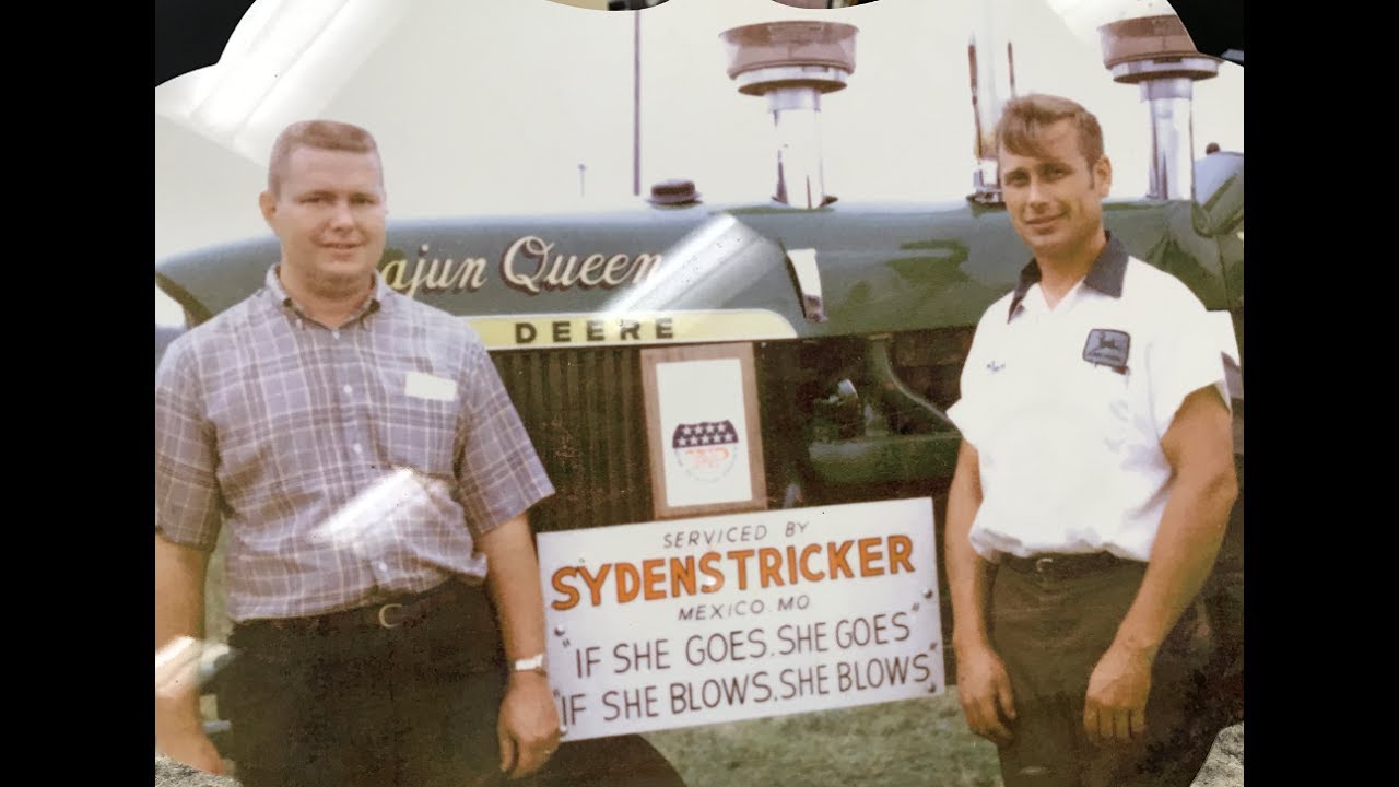 Eddie Sydenstricker's Cajun Queen John Deere 4020 Pulling Tractor with