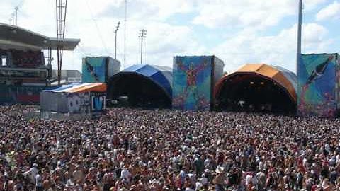 System of a Down - Psycho (Live BDO 2005)