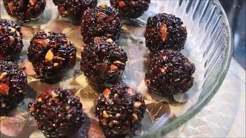Black Rice Healthy Energy Ball. Chak-hao Cheng nga...