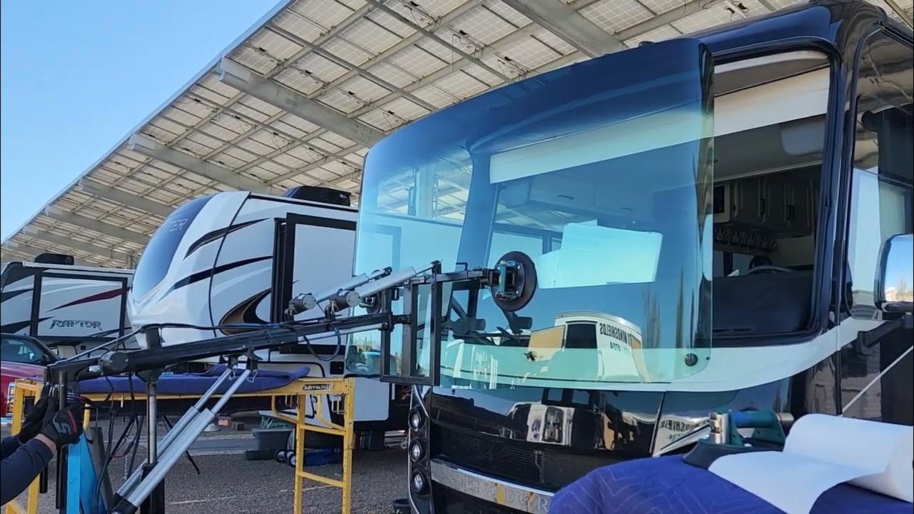 RV Motorhome Glass Replacement by Moons Auto Glass mobile service