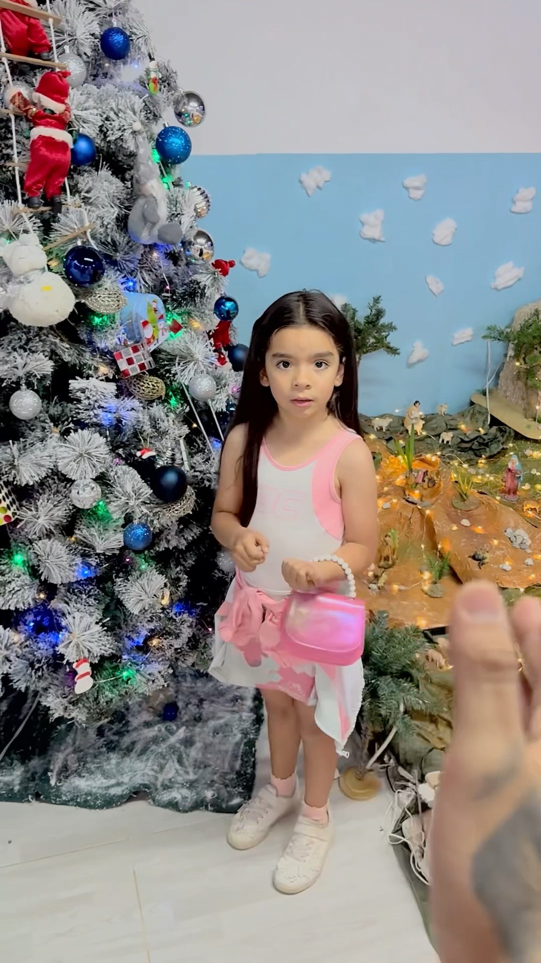 Papá Noel se lleva la carta que mi hija SALOMÉ le hizo??
