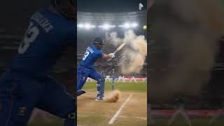 cricket #anime #offlinescreen #wallpaperhub #cutewallpaper #desktopbackground #androidwallpaper