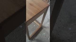 Muebles Coffee. Escritorio Ref: Maciza71 Madera 100% Maciza de Roble en tono natural acabado mate.