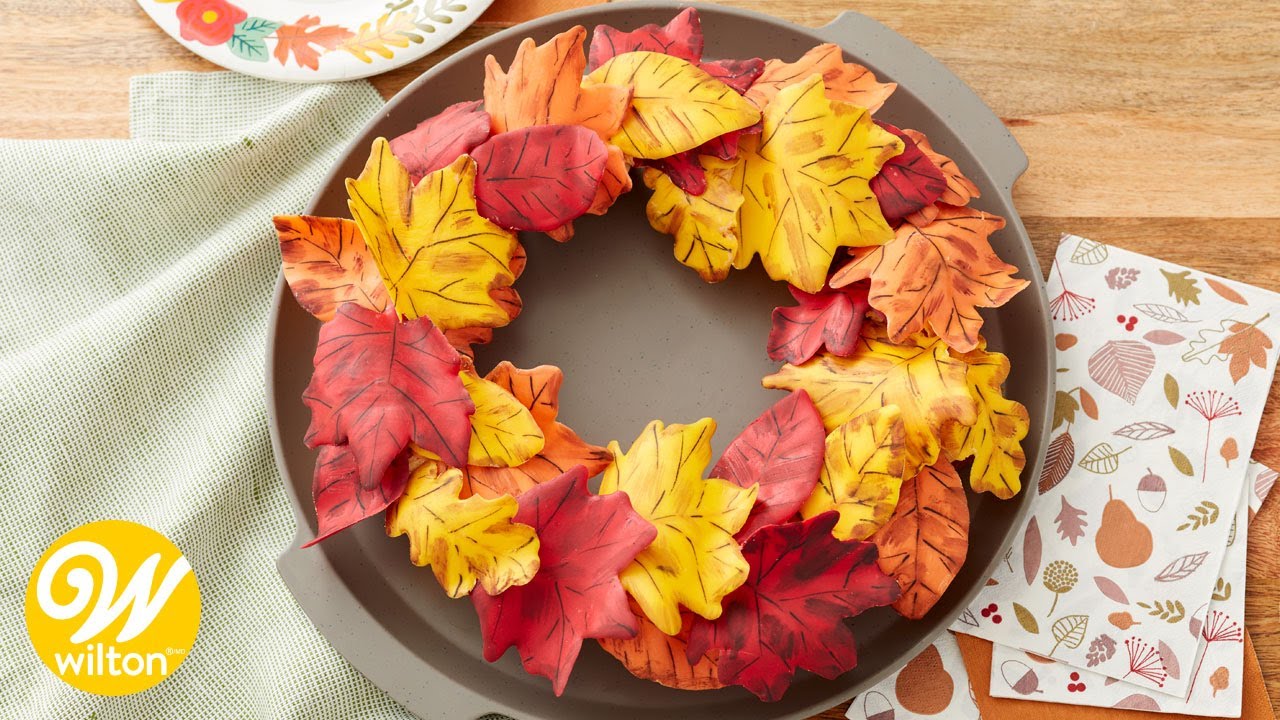 How to Make a Pull-apart Cupcake Wreath with Candy Autumn Leaves | Wilton