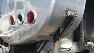 2012 KENWORTH T370 4500 GALLON  FUEL DELIVERY TRUck