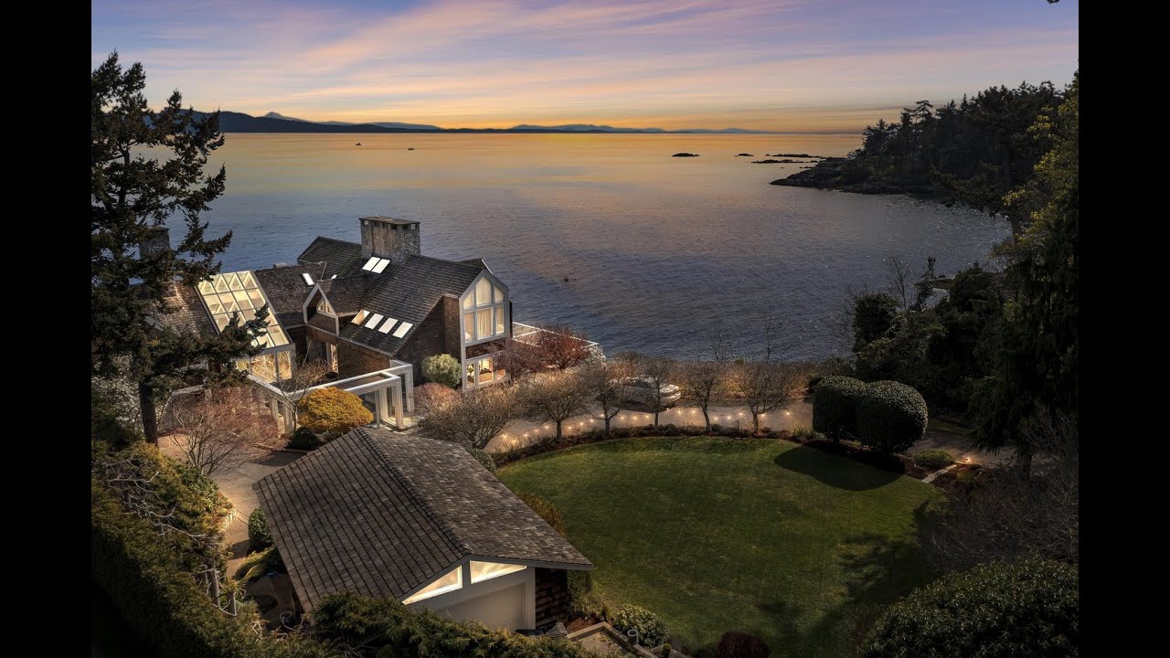 4035 Locarno Lane, Victoria, BC YouTube