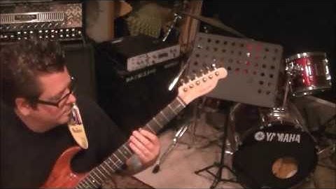Bad Company - Here Comes Trouble - Guitar Lesson by Mike Gross - How to play