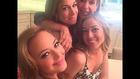 Leah Remini and her family (Vicki Marshall, Nicole...