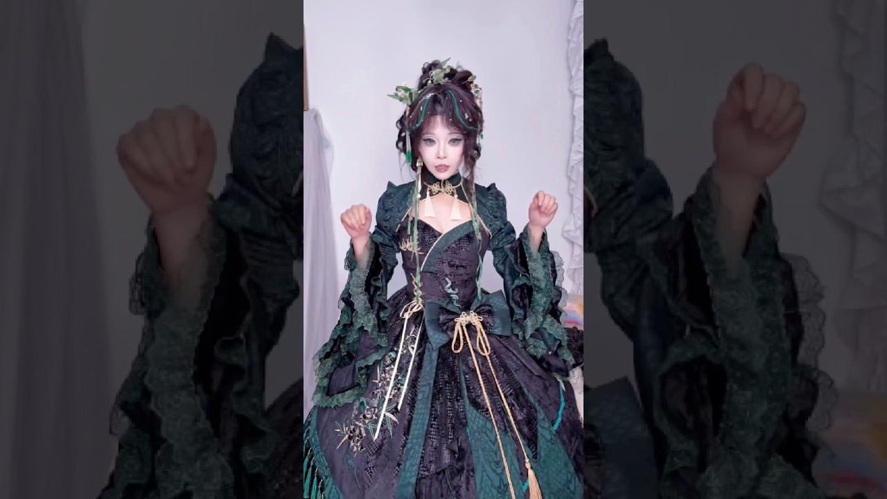 Bạn có dám thử phong cách Trung Hoa ngầu lòi hiếm thấy ngay cả trong giới Lolita không #meowcosplay