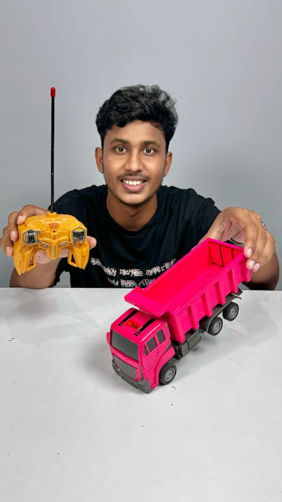Yellow RC Truck Pinky Banadya