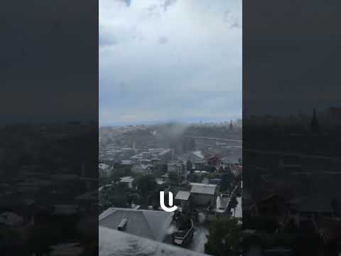 Կարկուտ և հորդառատ անձրև Երևանում