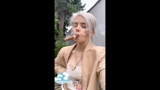 Cigar Girl Muc