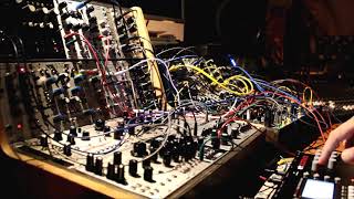 Manhattan Analog Discrete SVVCF - Eurorack Module on ModularGrid