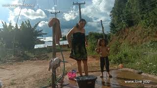 Kuv Tu Ntxhais Wb Dadej