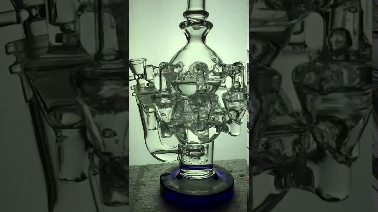 Cyclone Helix 8 Arm Tobacco Bong