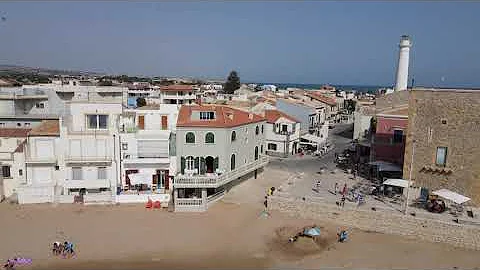 Qual è la spiaggia del commissario Montalbano?