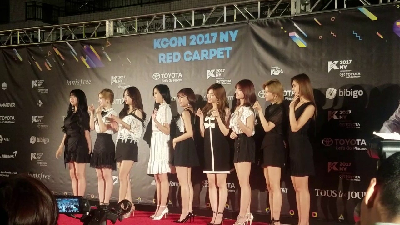 [FANCAM] 170624 트와이스 (TWICE) Red Carpet