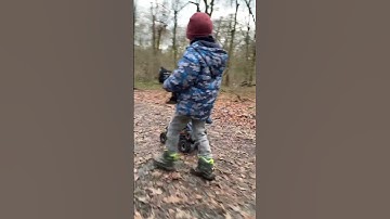 Recovery truck 😄 MST CFX-W recovering a basher! #offroading #rccrawling g