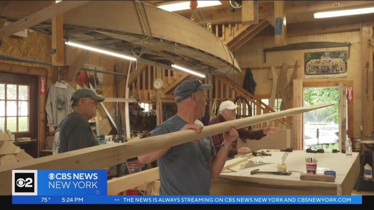 Volunteers building replica Revolutionary War spy ship