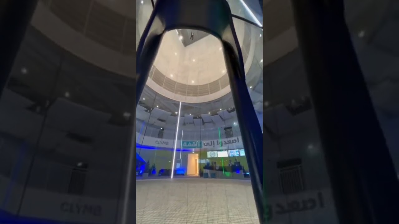 this is insane! Tag a friend with whom you'd try this 🤸‍♀️