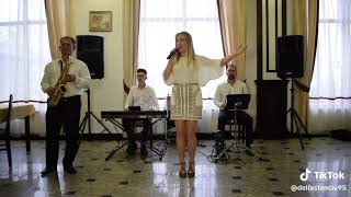 delia Stanciu o învârtă minunata live