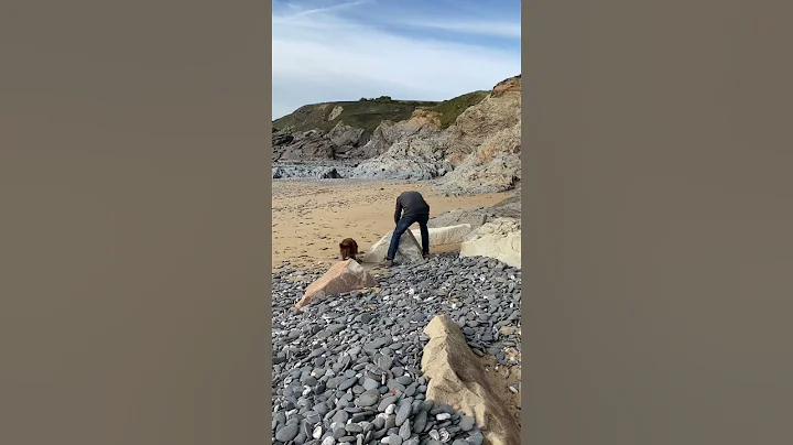 Rock balancing! Dollar Cove, Cornwall