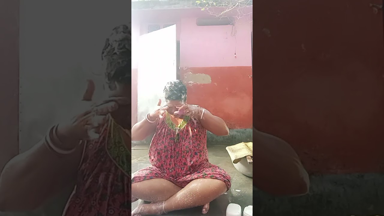 বন্ধুরা অনেকদিন পর ঝুমা তোমাদের সামনে একটা ছোট্ট ব্লগ নিয়ে চলে আসলো♥️♥️♥️