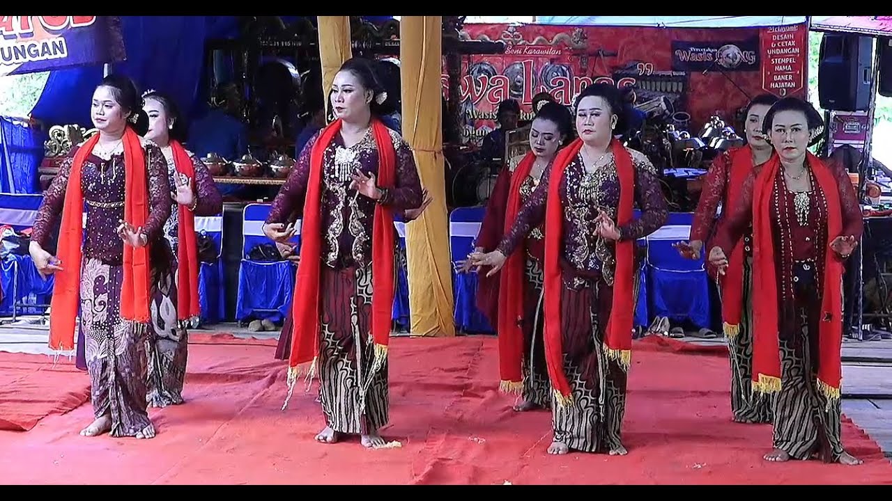 LANGEN TAYUB SISWA LARAS DIRUMAH BPK.KHOIRUN-SUKADI NGALIRAN