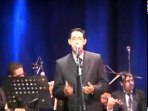 المطرب على شبانة فى أغنية كل ده كان لية