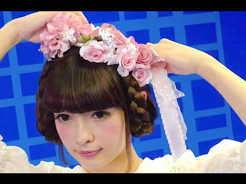 9 Types of Lolita Hair Accessories REFERENCE TUTORIAL by kawaii model Misako | 青木美沙子のロリータヘアアクセ講座