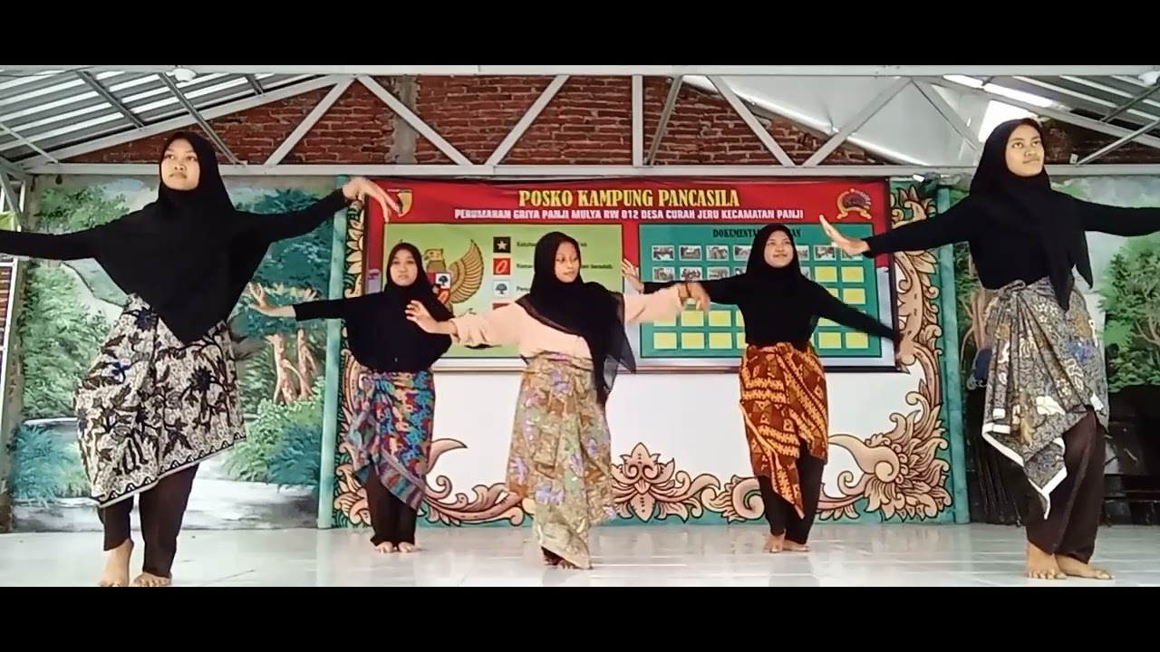 Tari Nusantara - Epic Medley of Indonesian Cultures by Alffy Rev - (XI IPS 4_MAN 2 Situbondo)