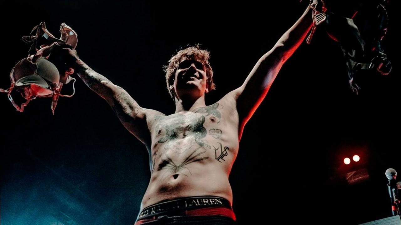 Soda luv 2024. Soda luv рэпер. Сода лав в полный рост. Soda luv рост. Блэсс гад.