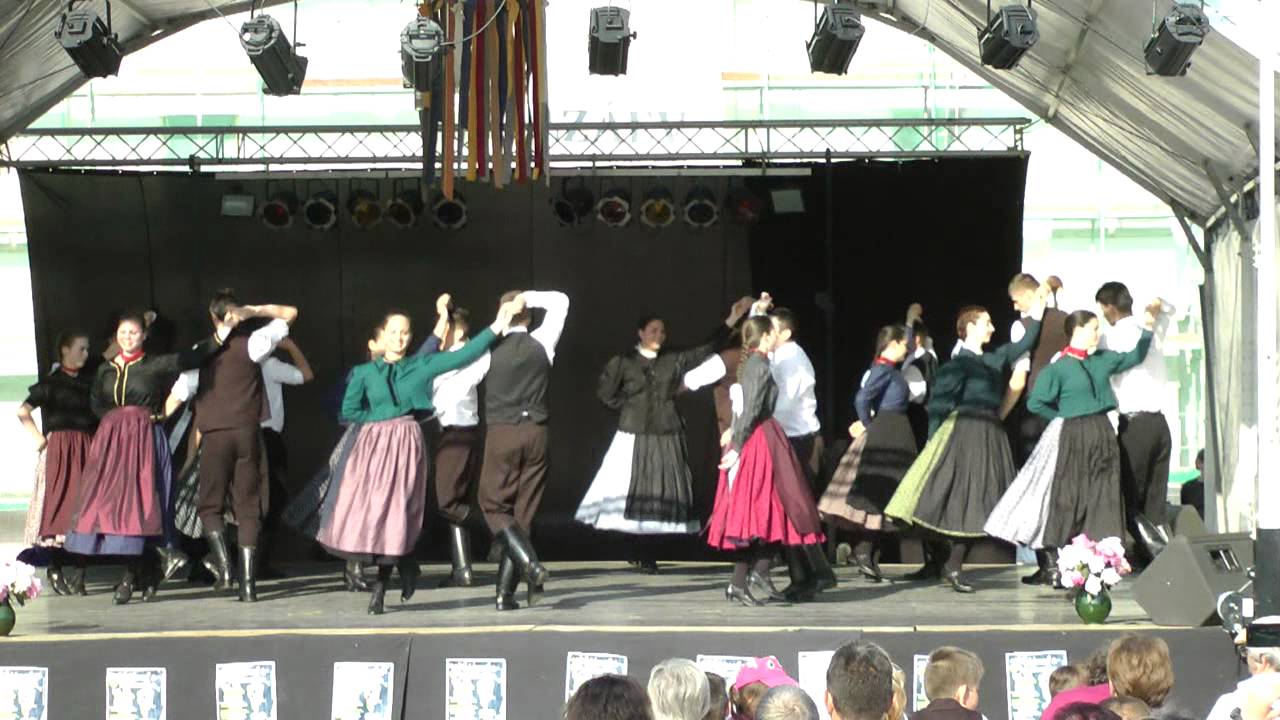 13. Béri Balogh Ádám Táncegyüttes -Eleki táncok