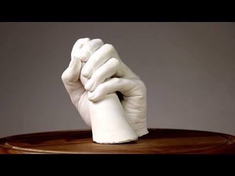Как сделать гипсовый слепок рук - на долгую память
