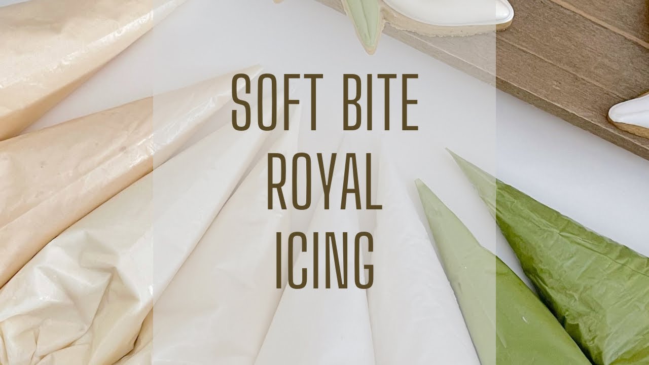 How To Make Royal Icing, perfect for Christmas Cookies!