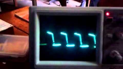 SCR Triggering using bjt