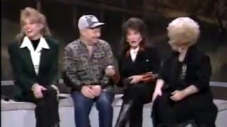 Loretta Lynn & Friends (1995 show clip with Doolittle "Mooney" Lynn, Faith Hill, and Brenda Lee) Information