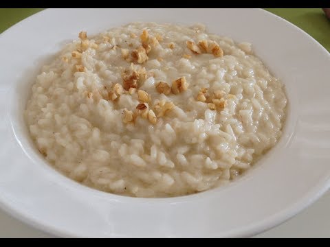 Risotto gorgonzola e noci (ricetta deliziosa)