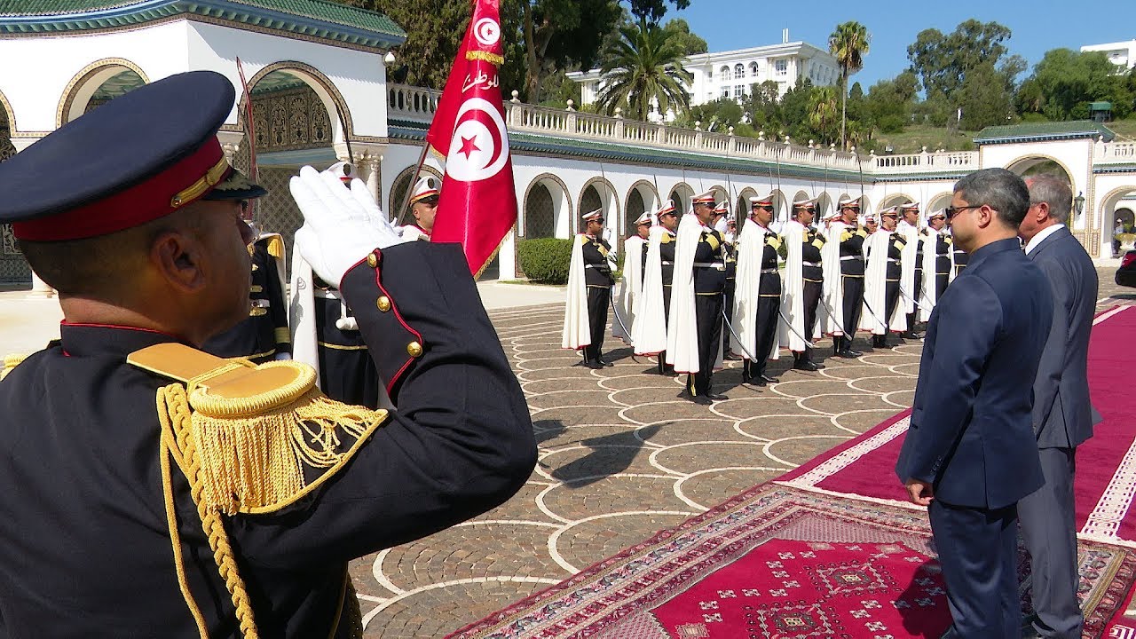 موكب تسلّم أوراق اعتماد أربعة سفراء بتونس لدول شقيقة وصديقة