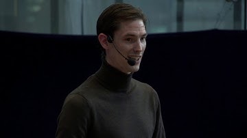 Driving consumer behavior with blockchain | Hugo Leijtens | TEDxTilburg