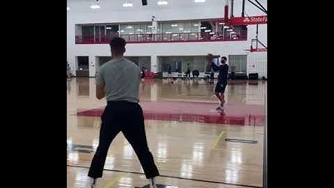 Steph Curry Hit 105 STRAIGHT THREES