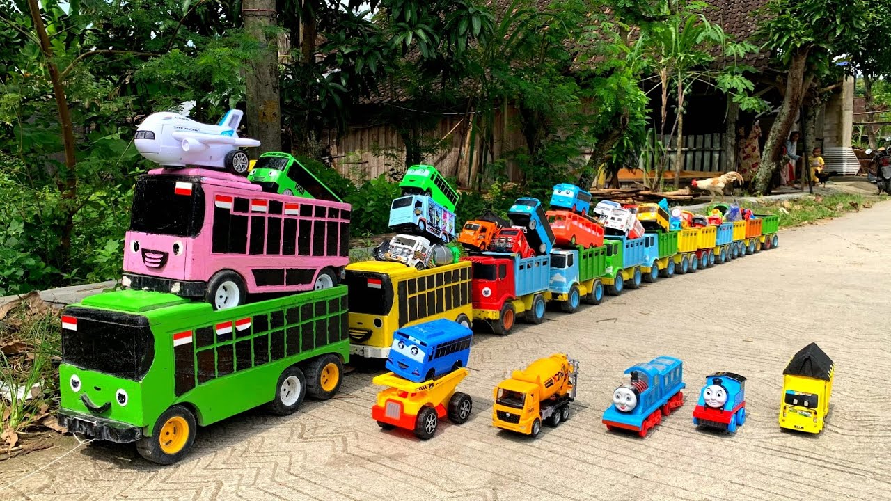 WADIDAW !! Mobil Truk Tronton Panjang Bongkar Mainan Mobil Mobilan Truk Molen, Forklif, Excavator