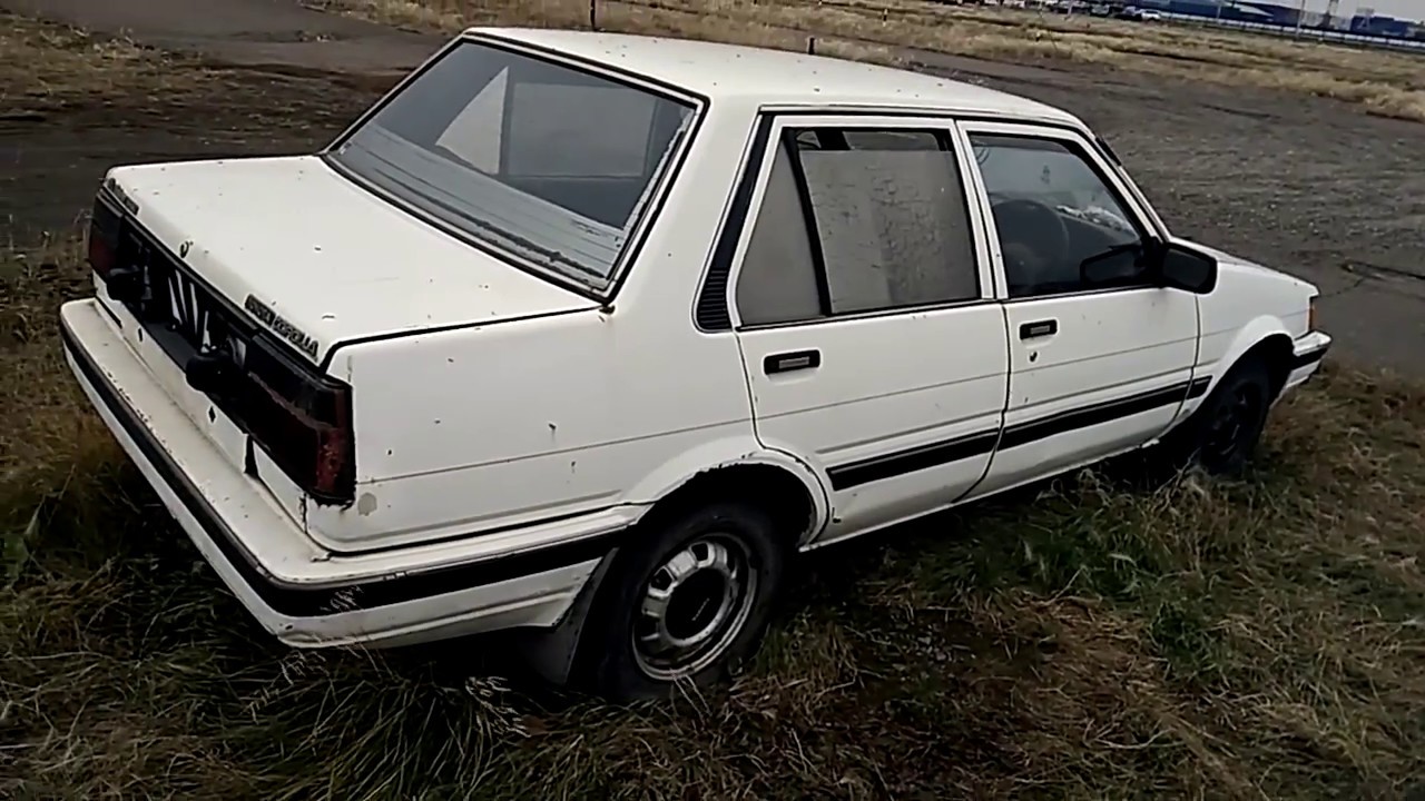 Тойота е 80