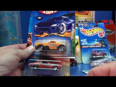 ERROR - 2019 Hot Wheels Dodge Challenger Drift Car (RARE ERROR) WRONG CAR  in Pak